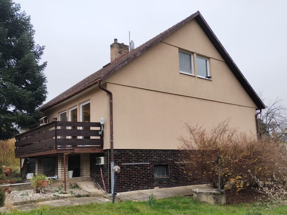 slideshow-1-rodinnovy-dum-v-husinci