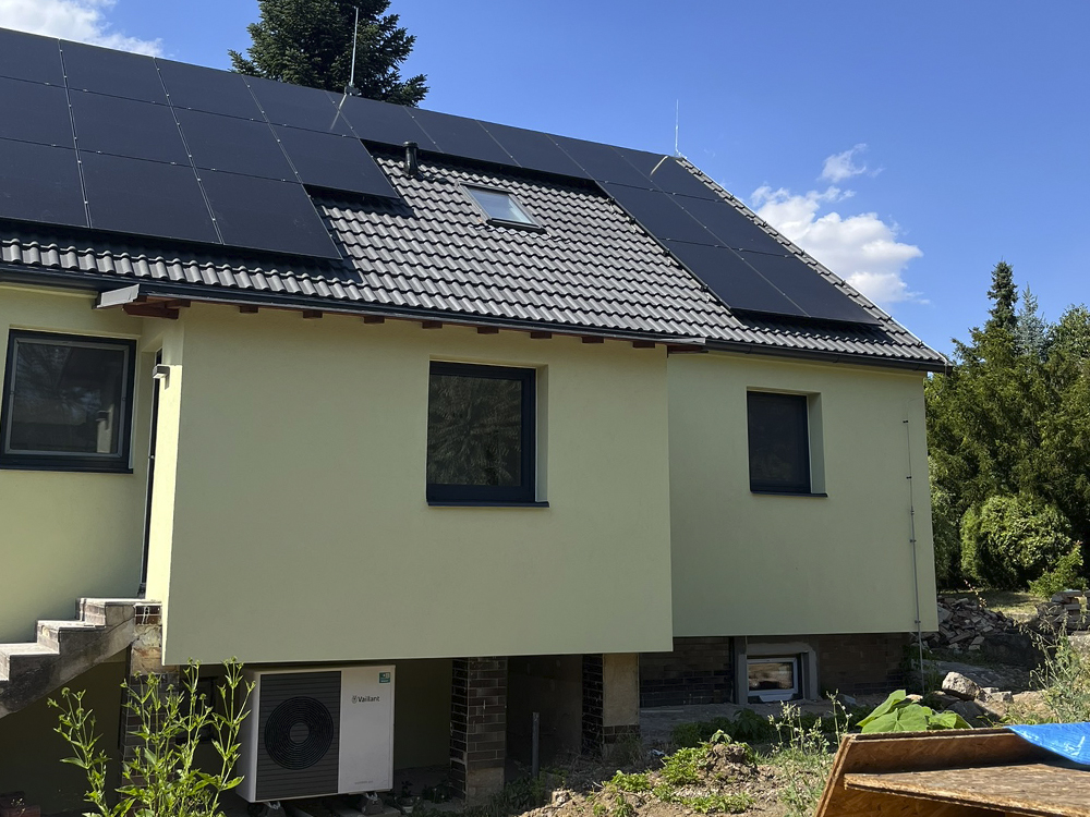 slideshow-3-rodinnovy-dum-v-husinci